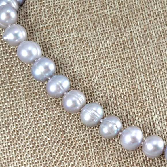 REAL 17" Gray Pearl Necklace - Picture 4 of 8